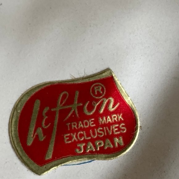 Lefton Ceramic Owl wall hanging - Picture 3 of 4